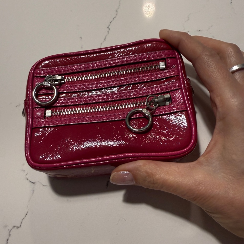 Coach Poppy zippered pouch - Picture 2 of 6